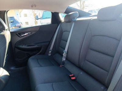 2022 Chevrolet Malibu LS 1FL