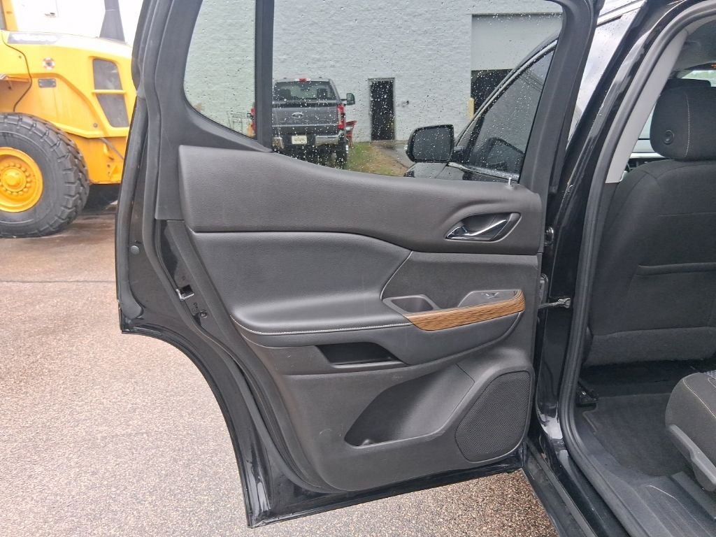 2020 GMC Acadia SLE