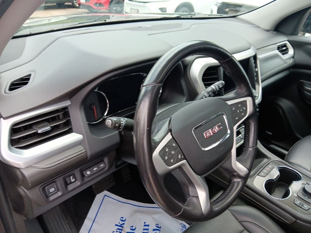 2021 GMC Acadia SLT
