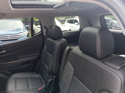 2021 GMC Acadia SLT