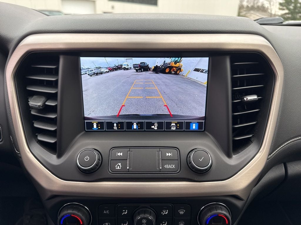 2021 GMC Acadia Denali