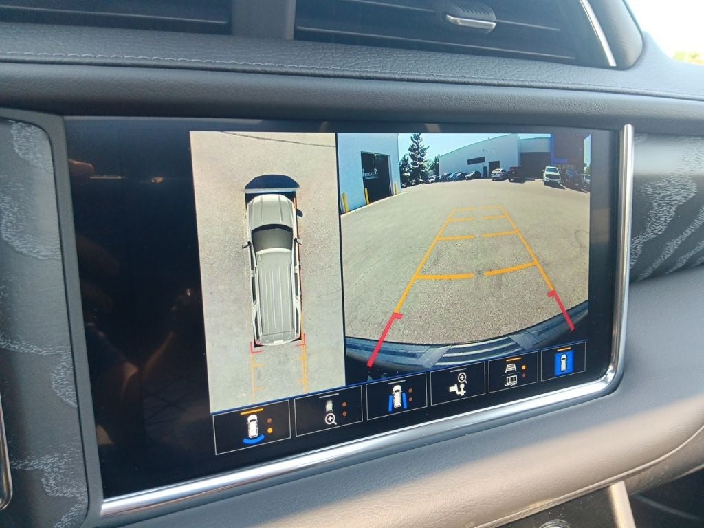 2023 GMC Yukon XL Denali