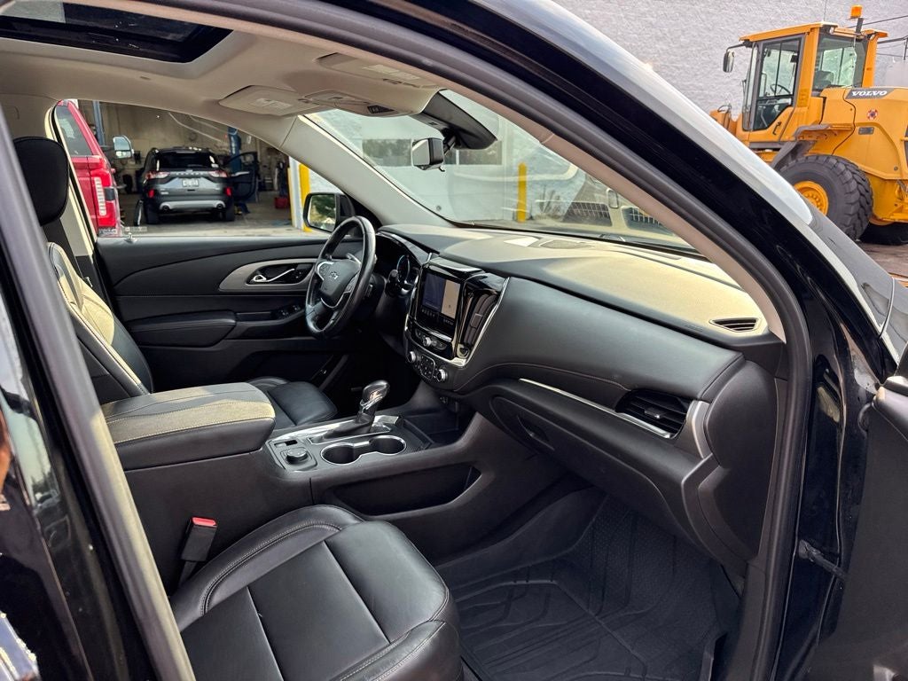 2021 Chevrolet Traverse RS
