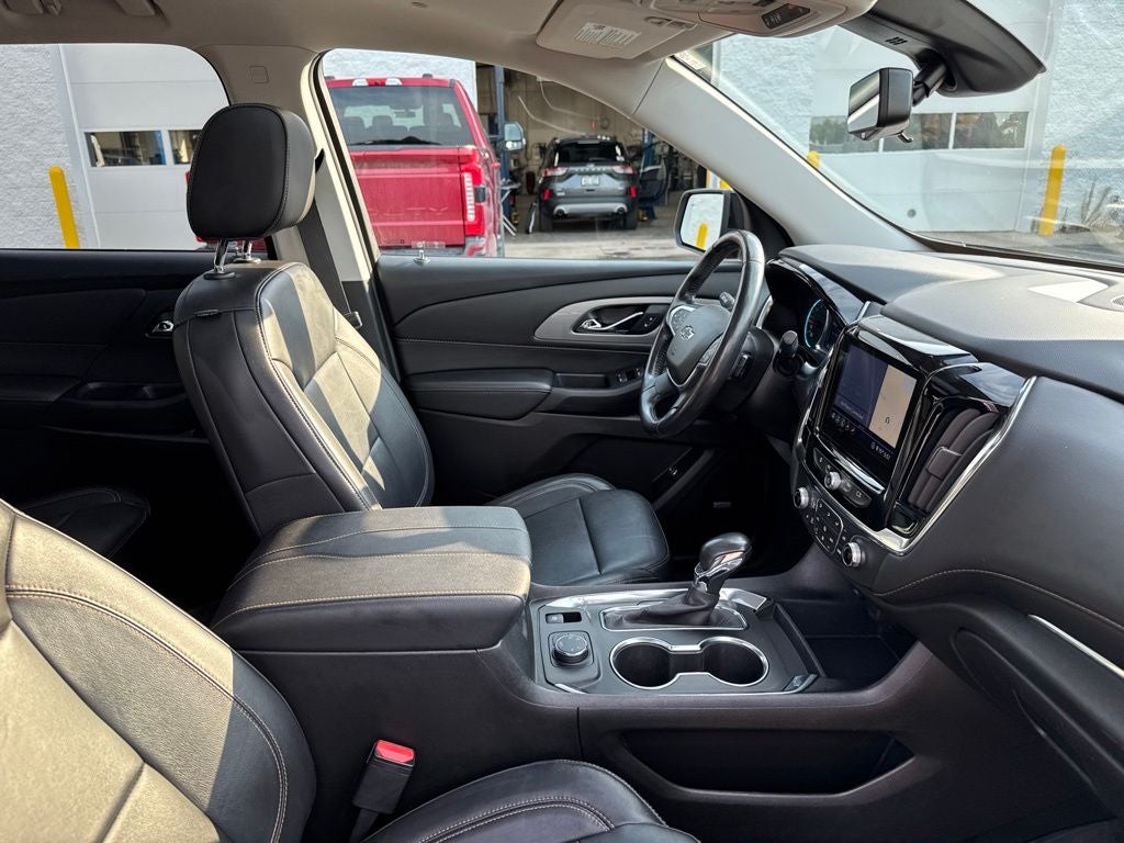 2021 Chevrolet Traverse RS