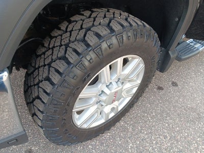 2022 GMC Sierra 2500HD SLT