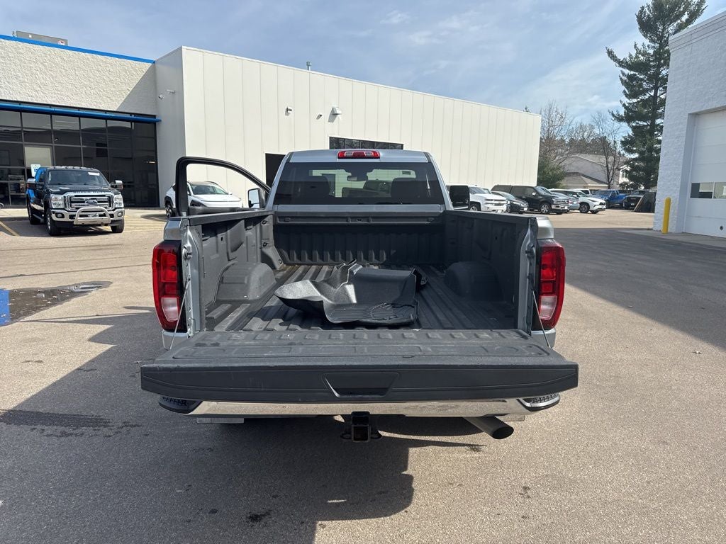 2024 GMC Sierra 2500HD Pro