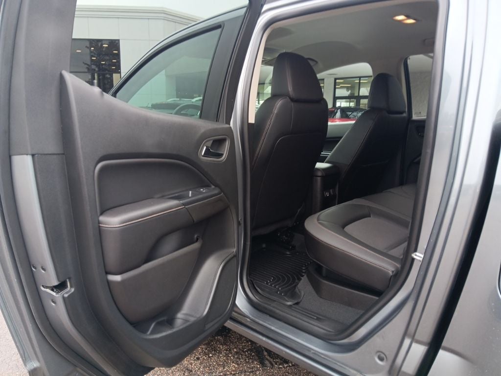 2022 GMC Canyon AT4 w/Cloth