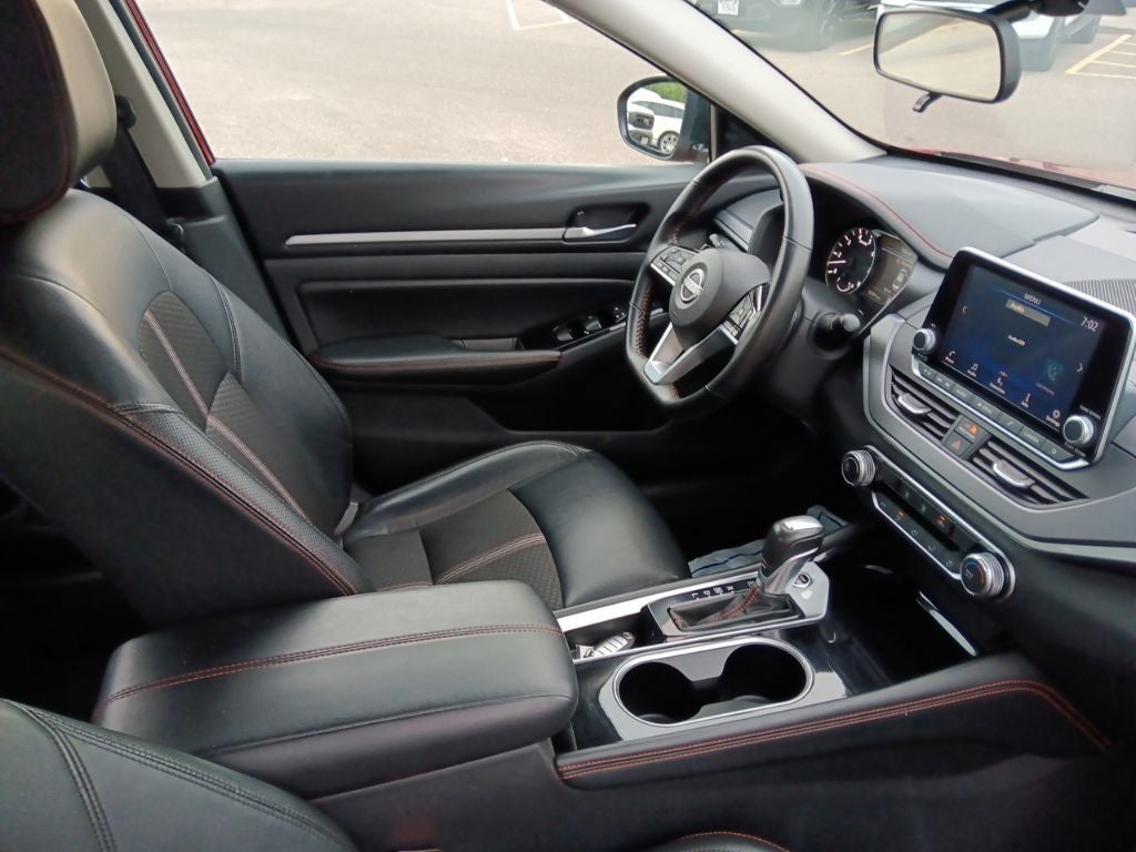 2025 Nissan Altima SR