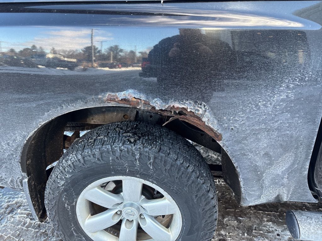 2014 Nissan Titan SV