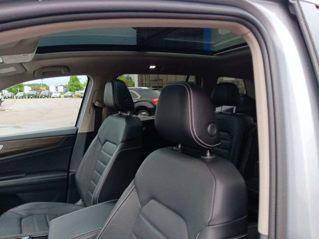 2024 Volkswagen Atlas 2.0T SEL