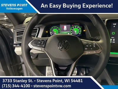 2026 Volkswagen Atlas Cross Sport 2.0T SEL Premium R-Line