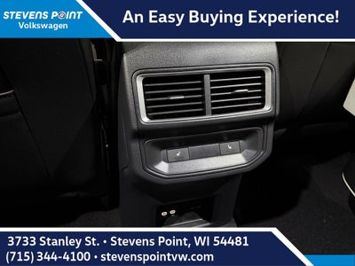 2026 Volkswagen Atlas Cross Sport 2.0T SEL Premium R-Line