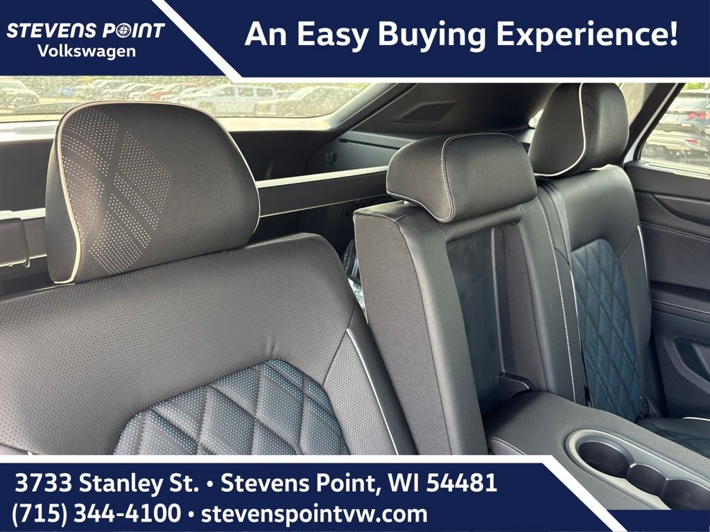 2026 Volkswagen Atlas Cross Sport 2.0T SEL Premium R-Line