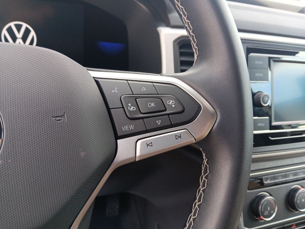 2022 Volkswagen Atlas Cross Sport 2.0T SE