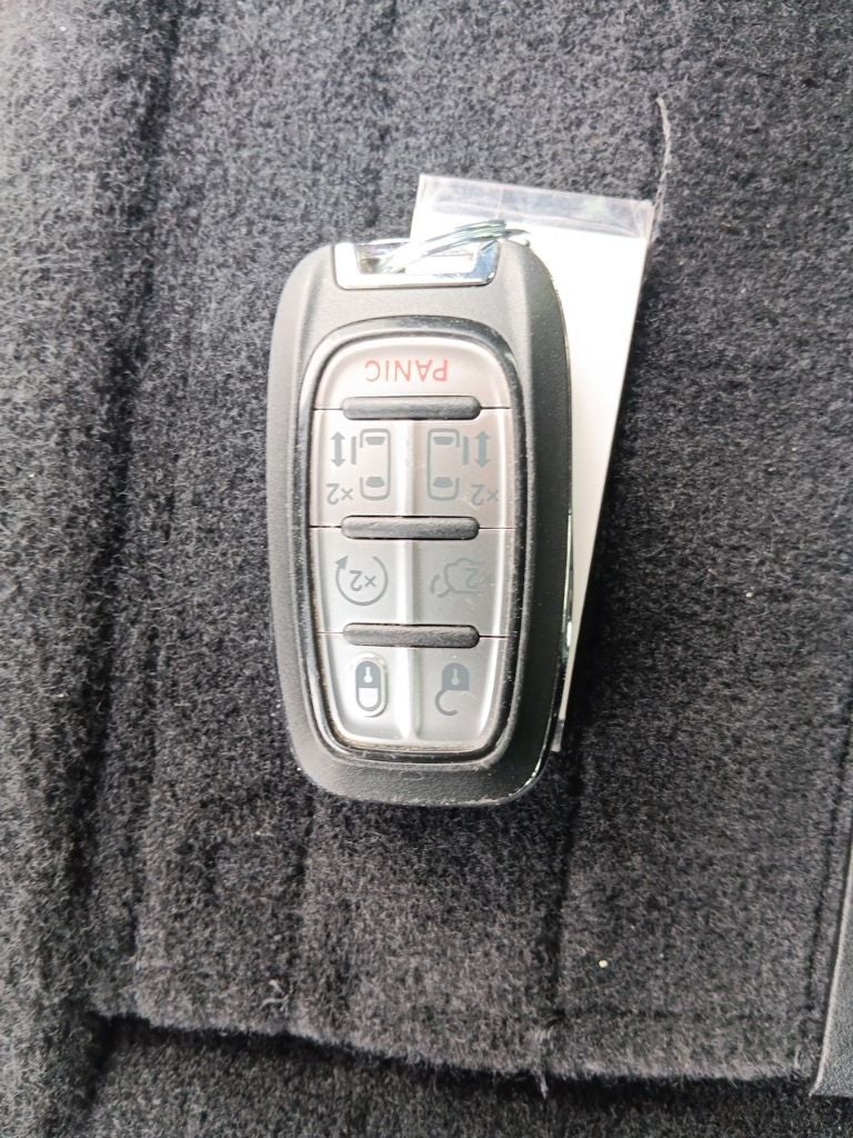 2025 Chrysler Pacifica Limited - Photo 34