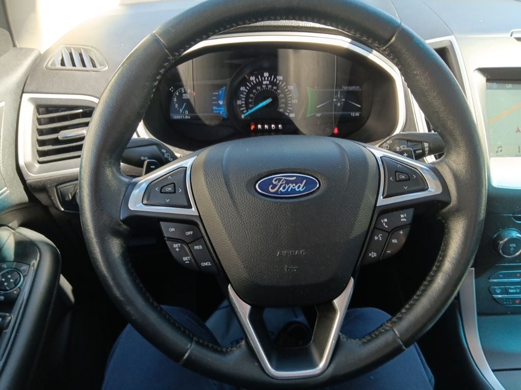2016 Ford Edge SEL - Photo 18