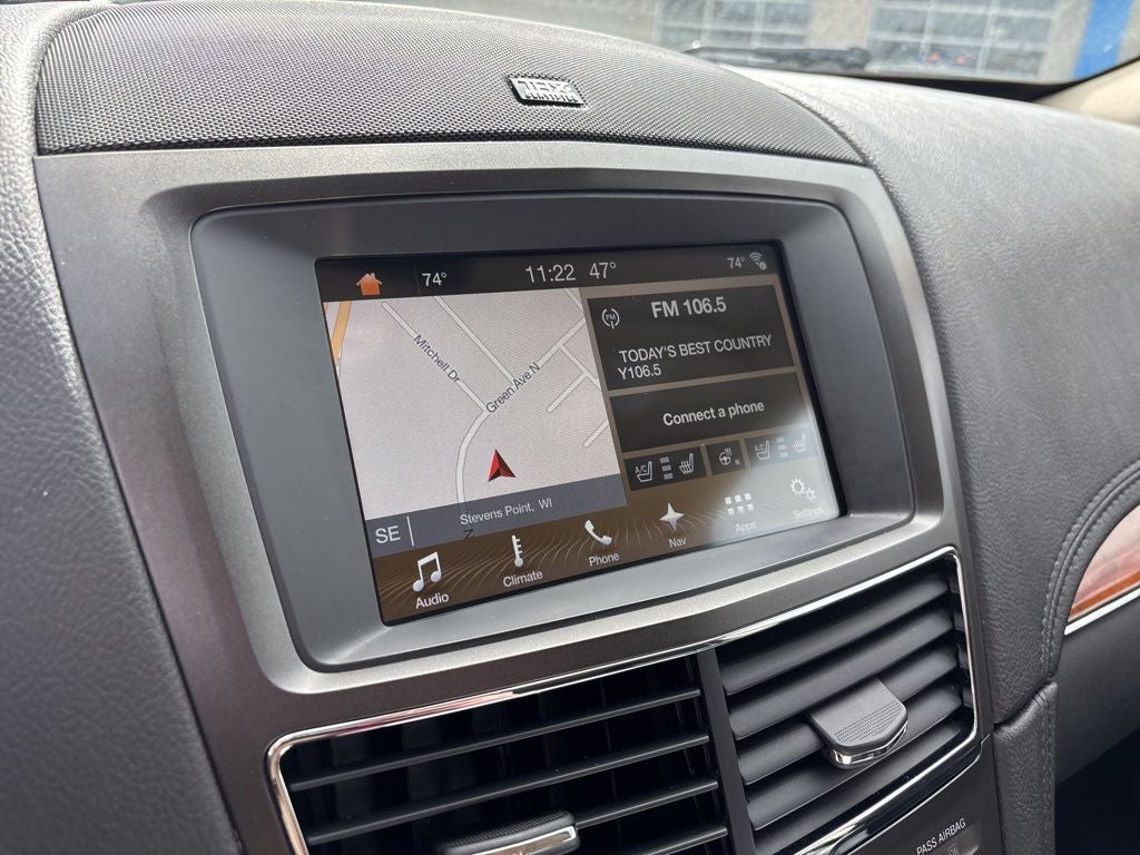 2018 Lincoln MKT Reserve