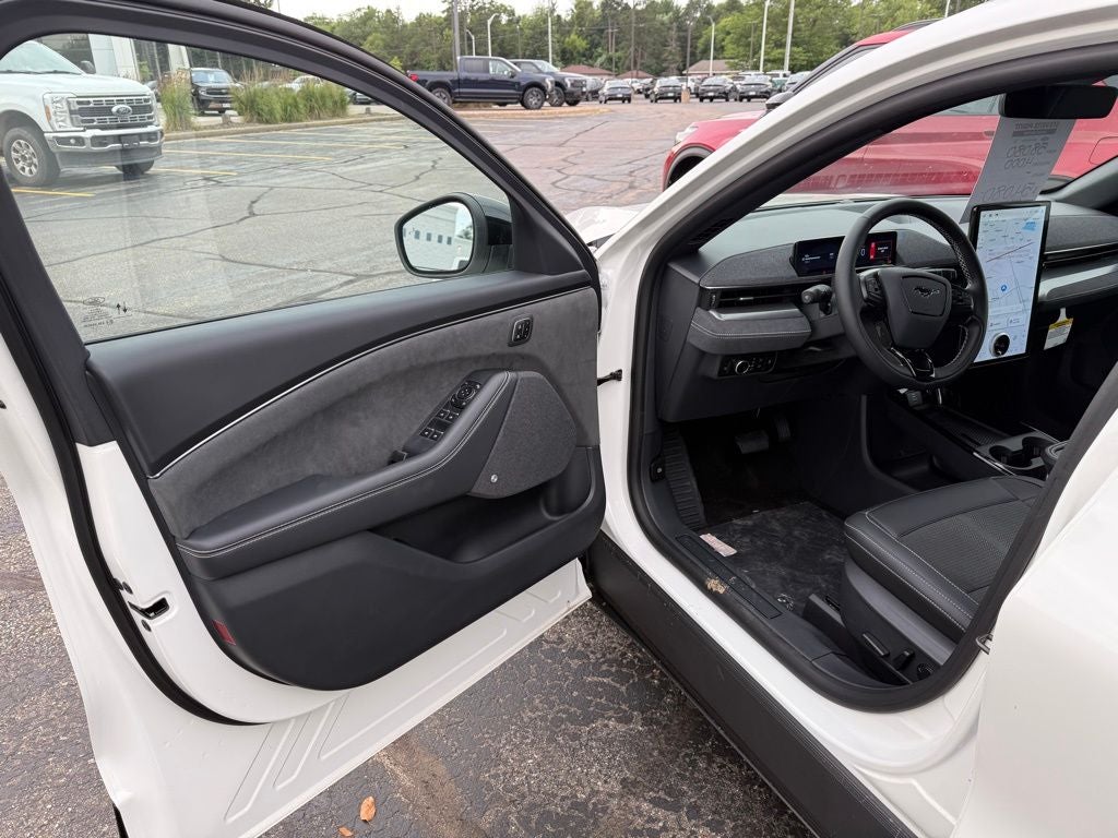 2025 Ford Mustang Mach-E GT