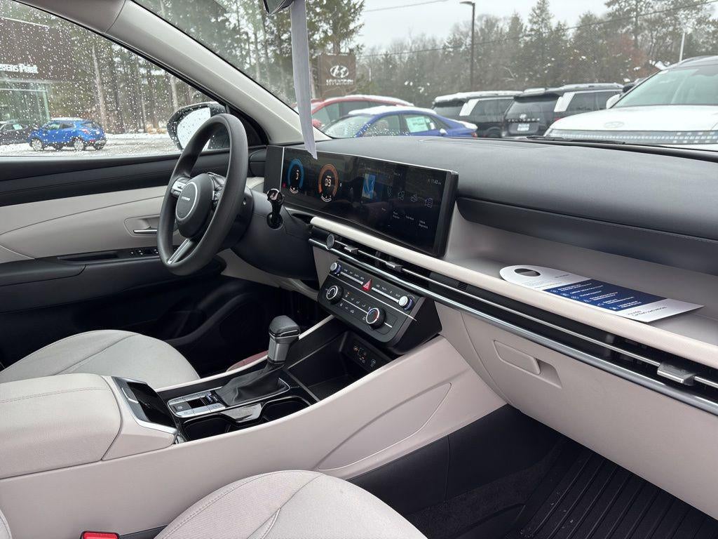 2025 Hyundai Tucson SE AWD