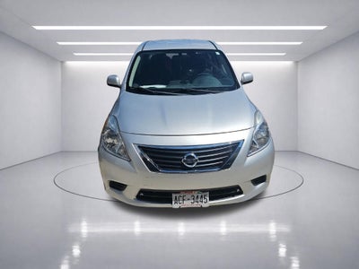 2012 Nissan Versa 1.6 SV