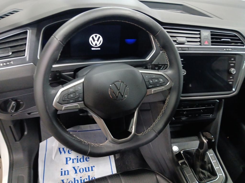 2022 Volkswagen Tiguan SE - Photo 16