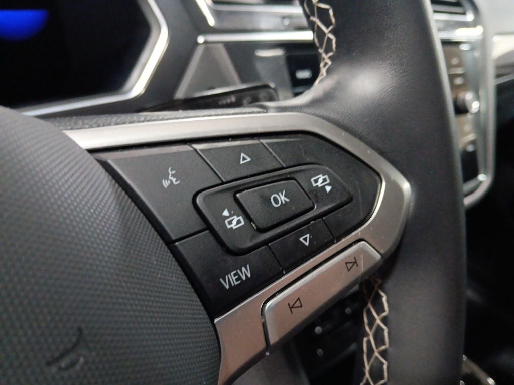 2022 Volkswagen Tiguan SE - Photo 18