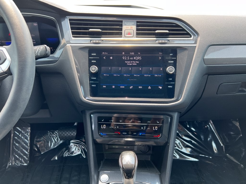 2022 Volkswagen Tiguan SE