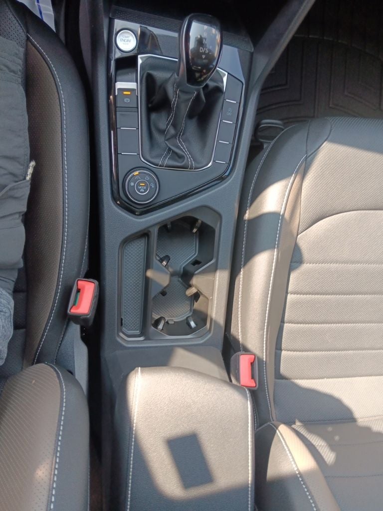 2024 Volkswagen Taos SEL - Photo 23