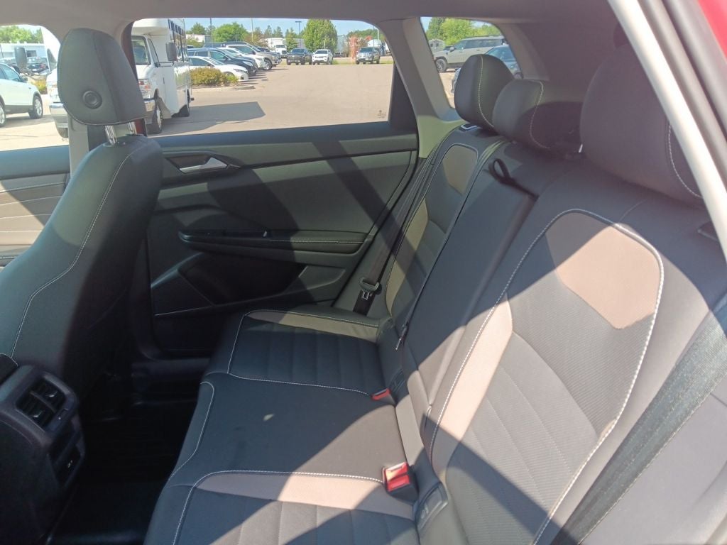 2024 Volkswagen Taos SEL - Photo 26