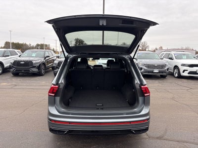 2023 Volkswagen Tiguan 2.0T SE R-Line Black