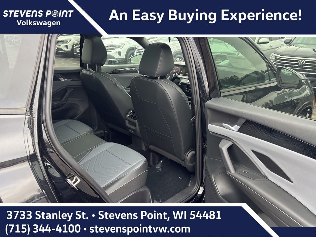 2026 Volkswagen Tiguan SE R-Line Black