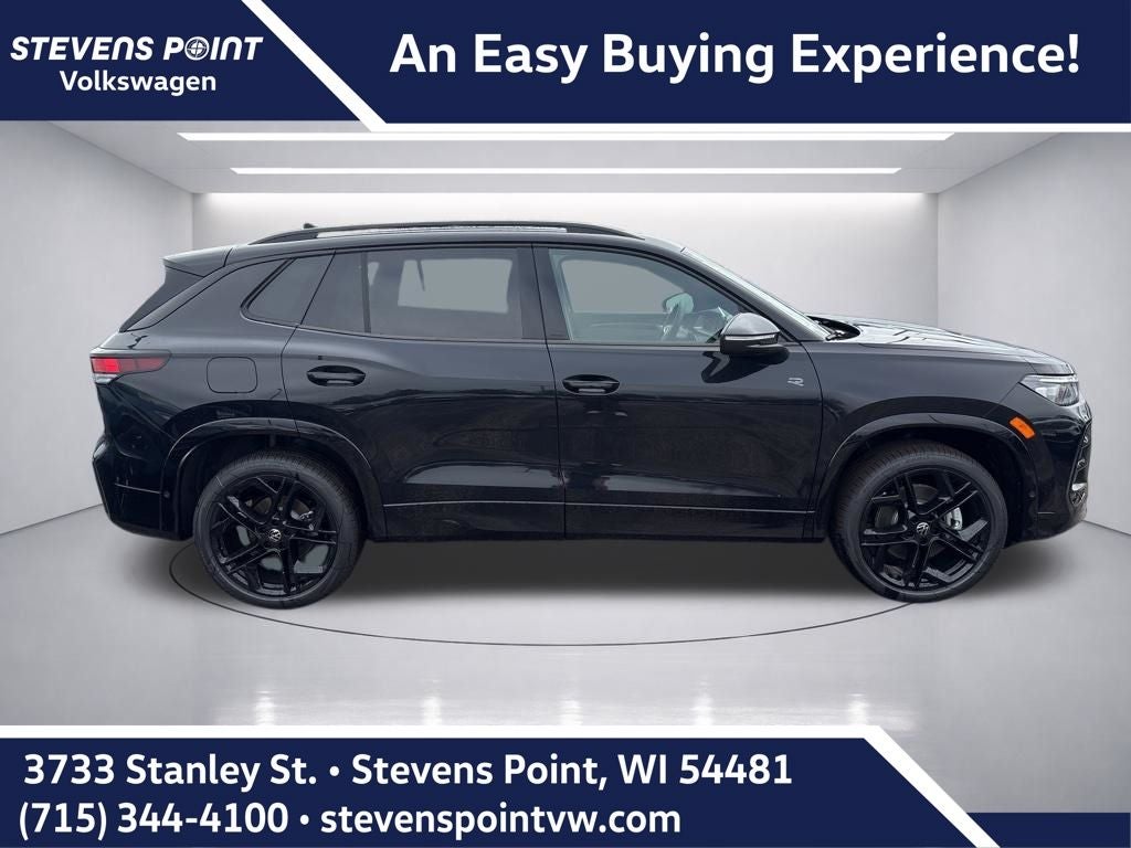 2026 Volkswagen Tiguan SE R-Line Black