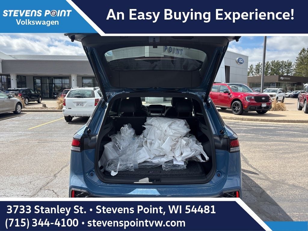 2026 Volkswagen Tiguan 2.0T SE R-Line Black