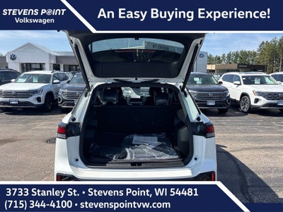 2026 Volkswagen Tiguan SE R-Line Black