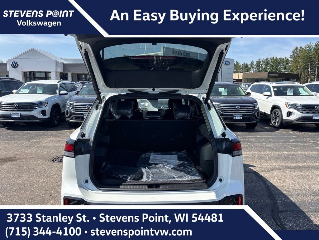 2026 Volkswagen Tiguan SE R-Line Black