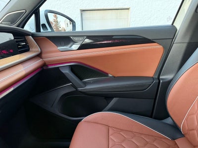 2025 Volkswagen Tiguan 2.0T SEL R-Line