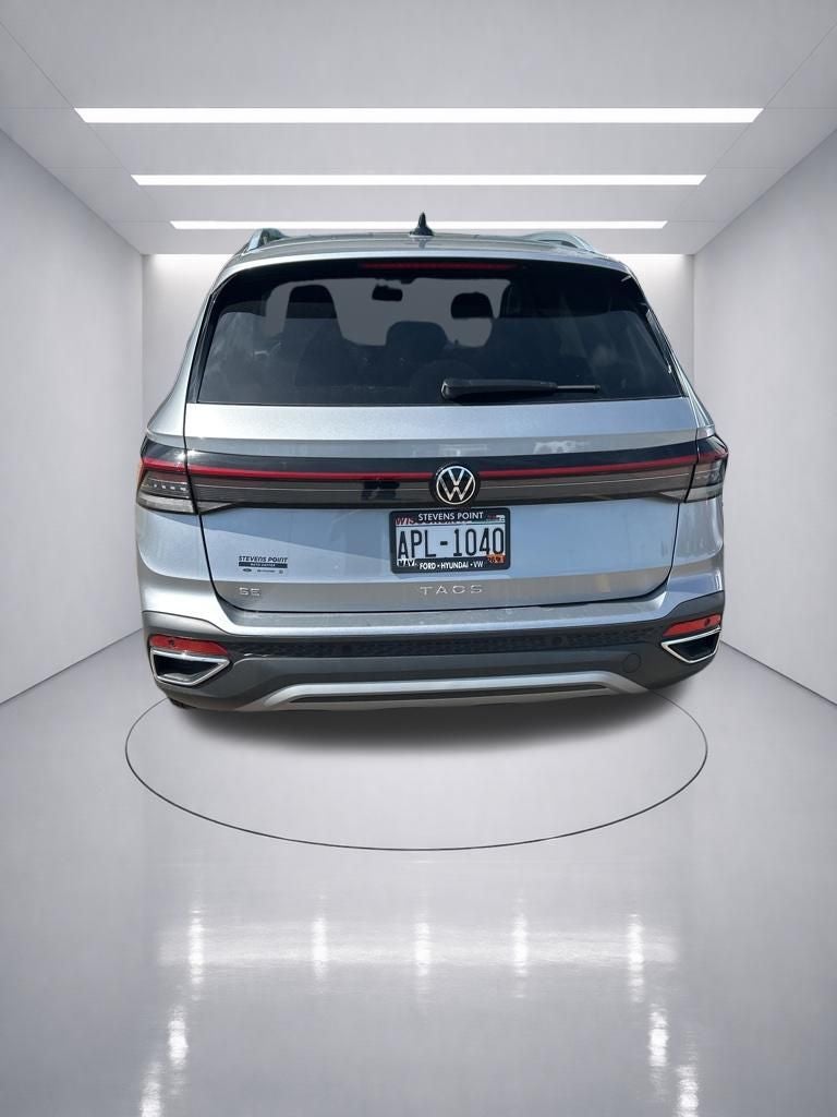 2025 Volkswagen Taos SE
