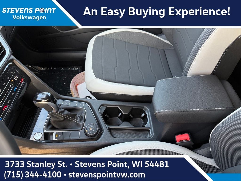 2025 Volkswagen Taos 1.5T SE