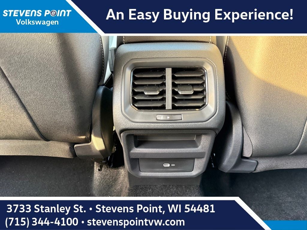 2025 Volkswagen Taos 1.5T SE