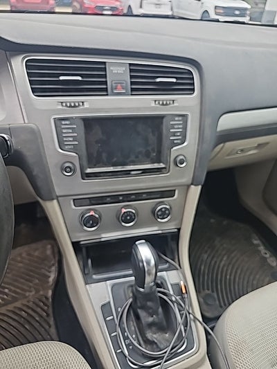 2016 Volkswagen Golf TSI S 4-Door