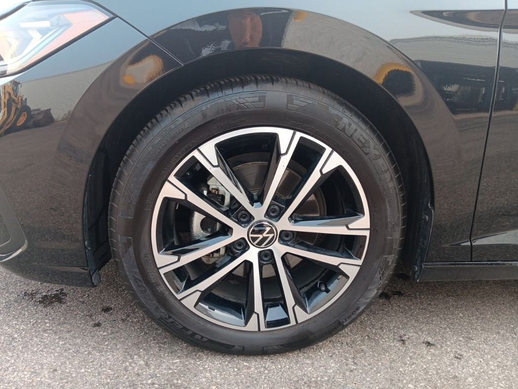 2026 Volkswagen Jetta Sport - Photo 12