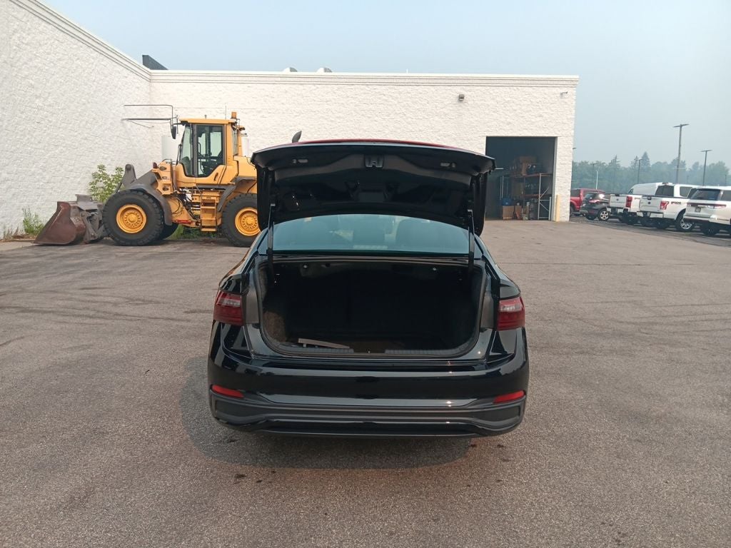 2026 Volkswagen Jetta Sport - Photo 31