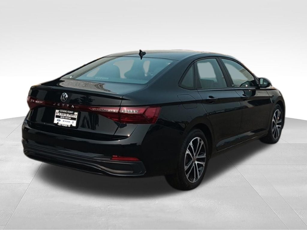 2026 Volkswagen Jetta Sport - Photo 7