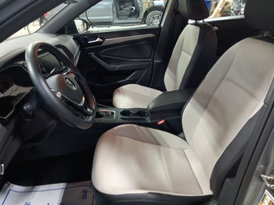 2021 Volkswagen Jetta R-Line