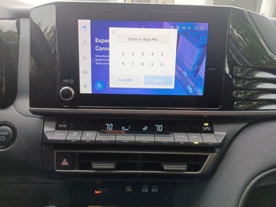 2025 Toyota Camry LE HYBRID