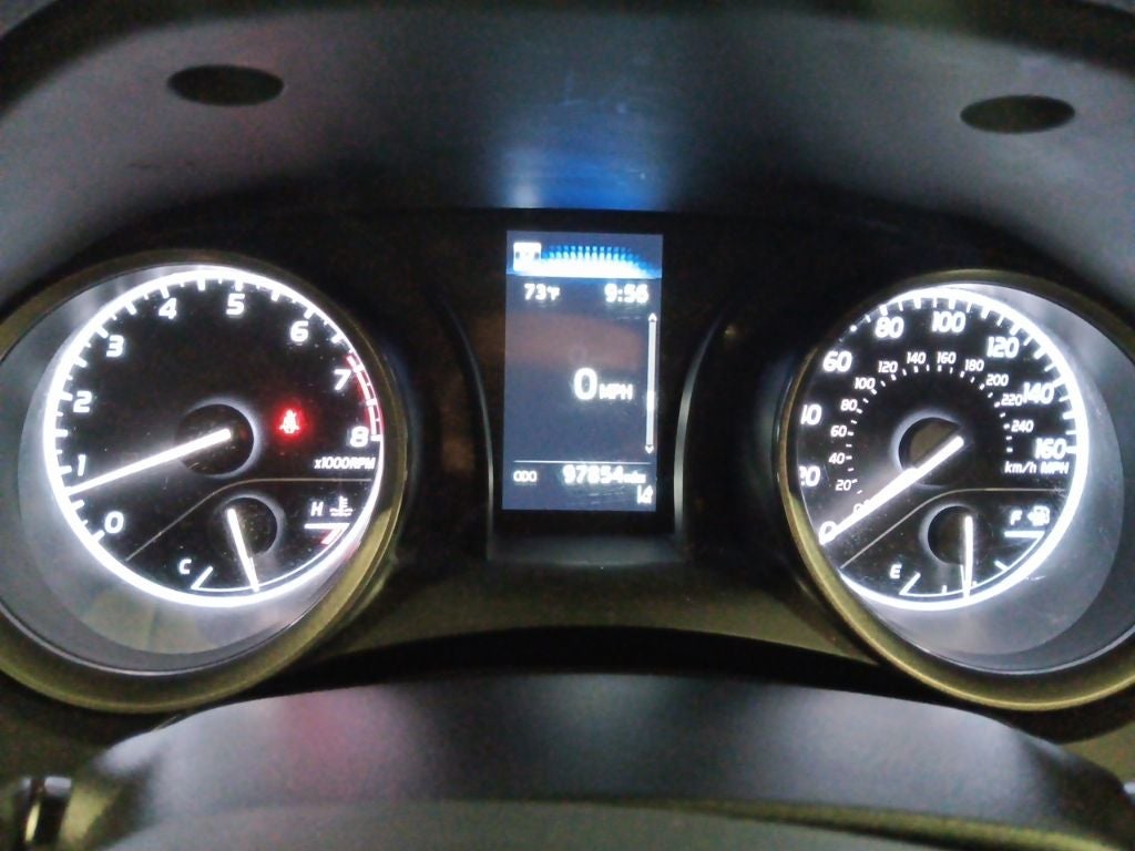 2022 Toyota Camry SE - Photo 18