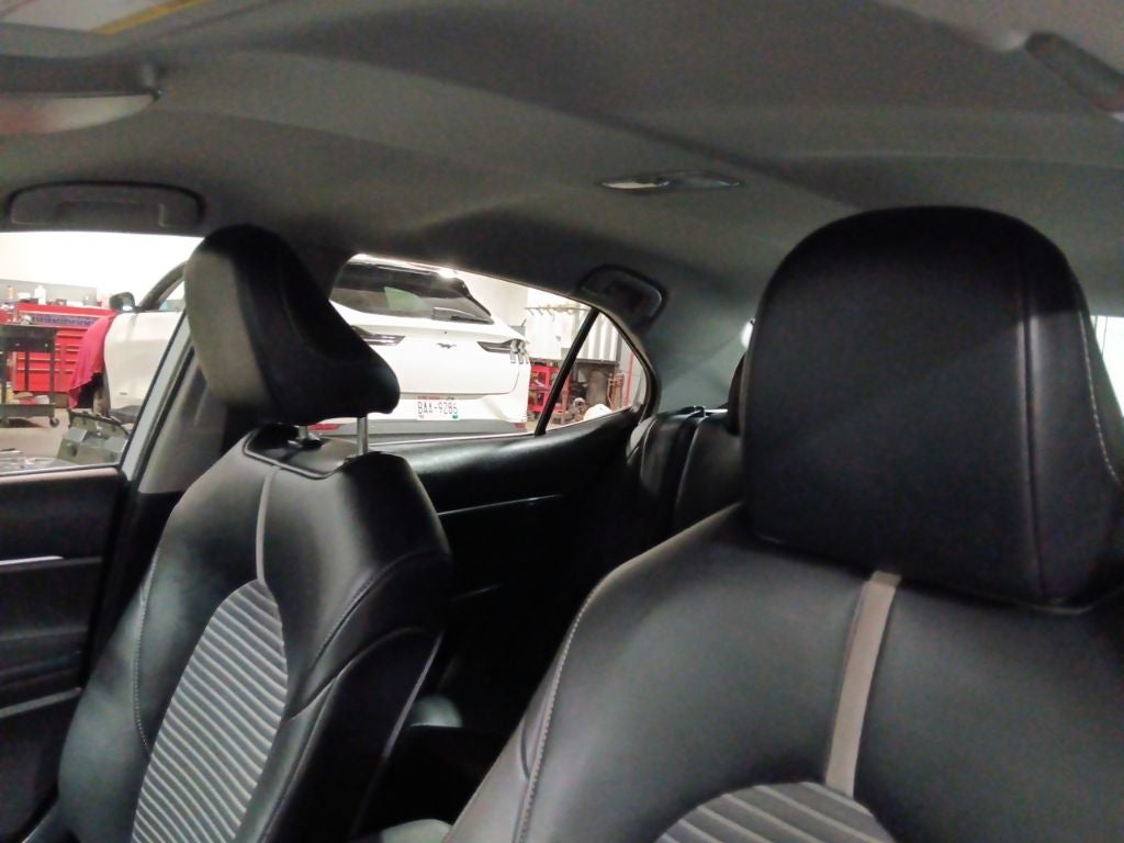 2022 Toyota Camry SE - Photo 24