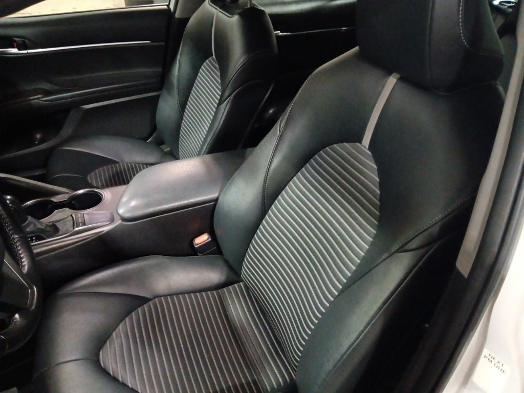 2022 Toyota Camry SE - Photo 25