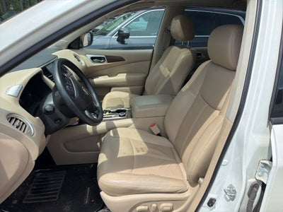 2018 Nissan Pathfinder Platinum