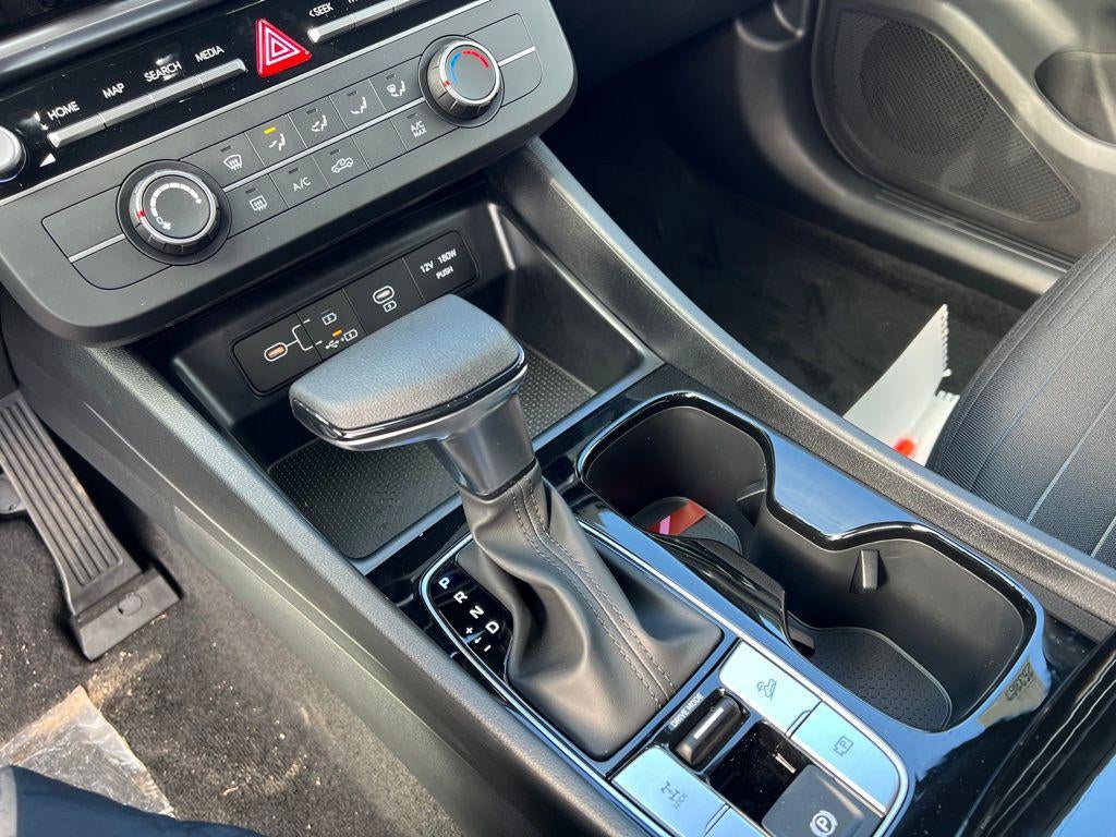 2025 Hyundai Santa Cruz SE AWD